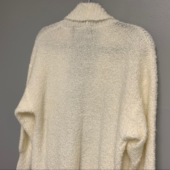 Vintage Balloon Sleeve Oversized Textured Cardigan - Picture 4 of 11